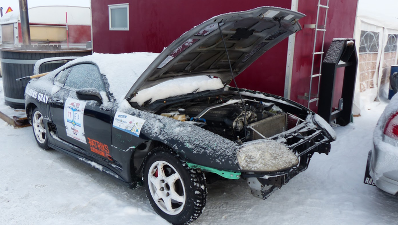 Illustration for article titled Sweden's 'Speed Weekend On Ice' Is Where Sanity Goes To Die And Axles Go To Break